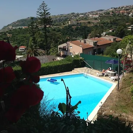 Appartement Amazing Sea Overview With Swimmingpool San Remo