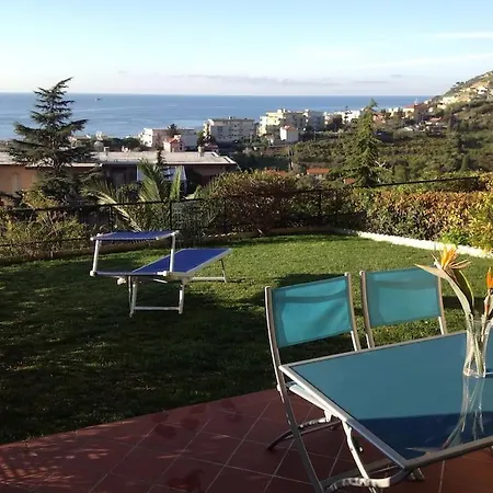 Appartement Amazing Sea Overview With Swimmingpool San Remo